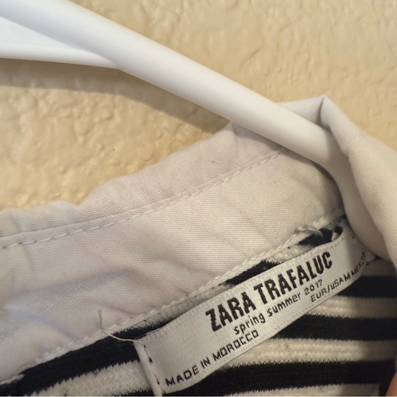 🖤 Zara Trafaluc Striped Collared Mini Dress – Size M - Picture 3 of 3